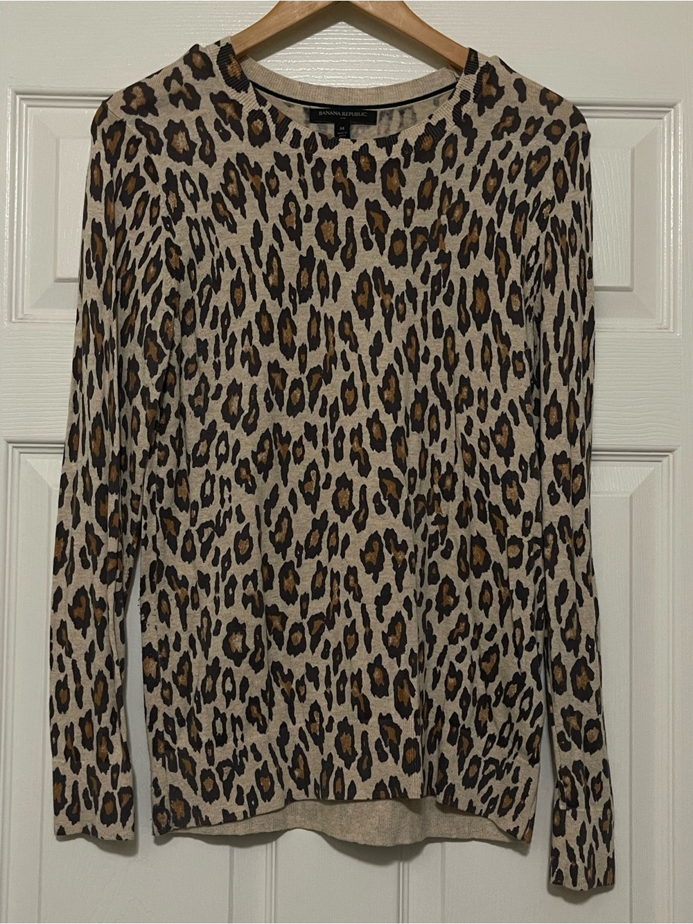 Banana Republic Leopard Print Crewneck Sweater in Beige and Brown